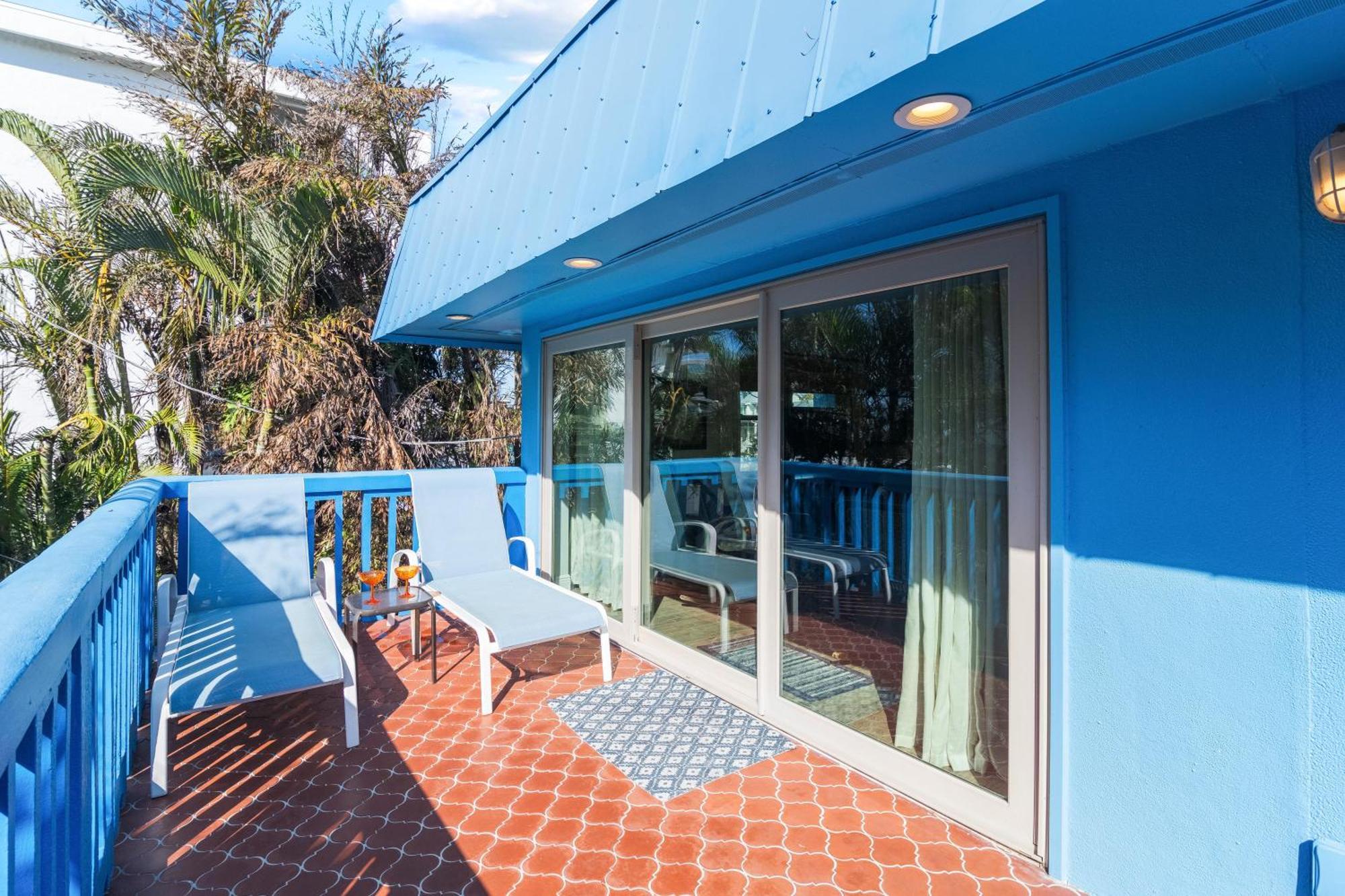 Blue Ocean Suites Siesta Key Exterior photo